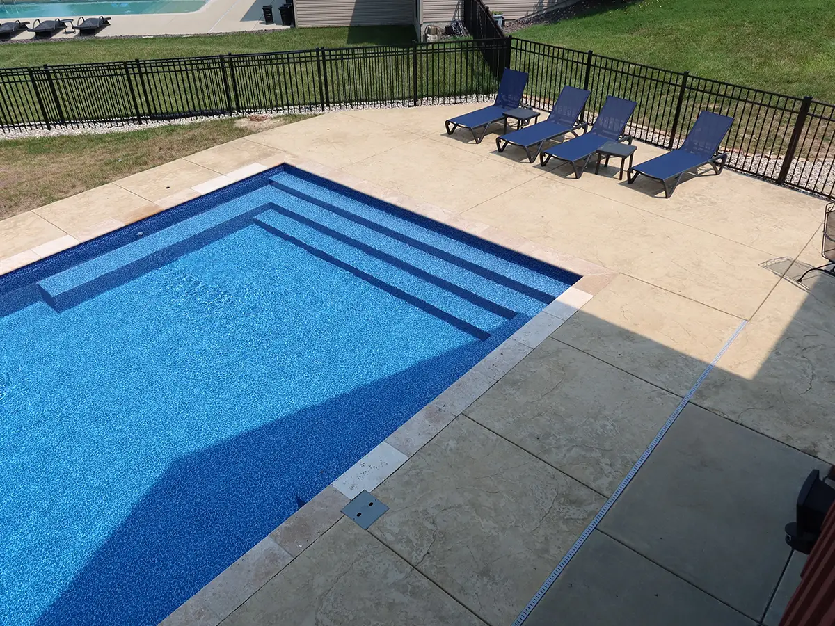 fiberglass pool installation in collinsville il