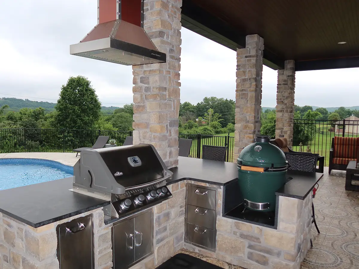 outdoor kitchen installation services near Collinsville IL