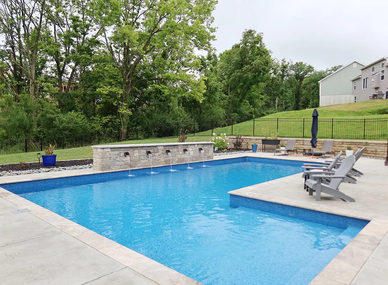fiberglass pool installation company near collinsville il
