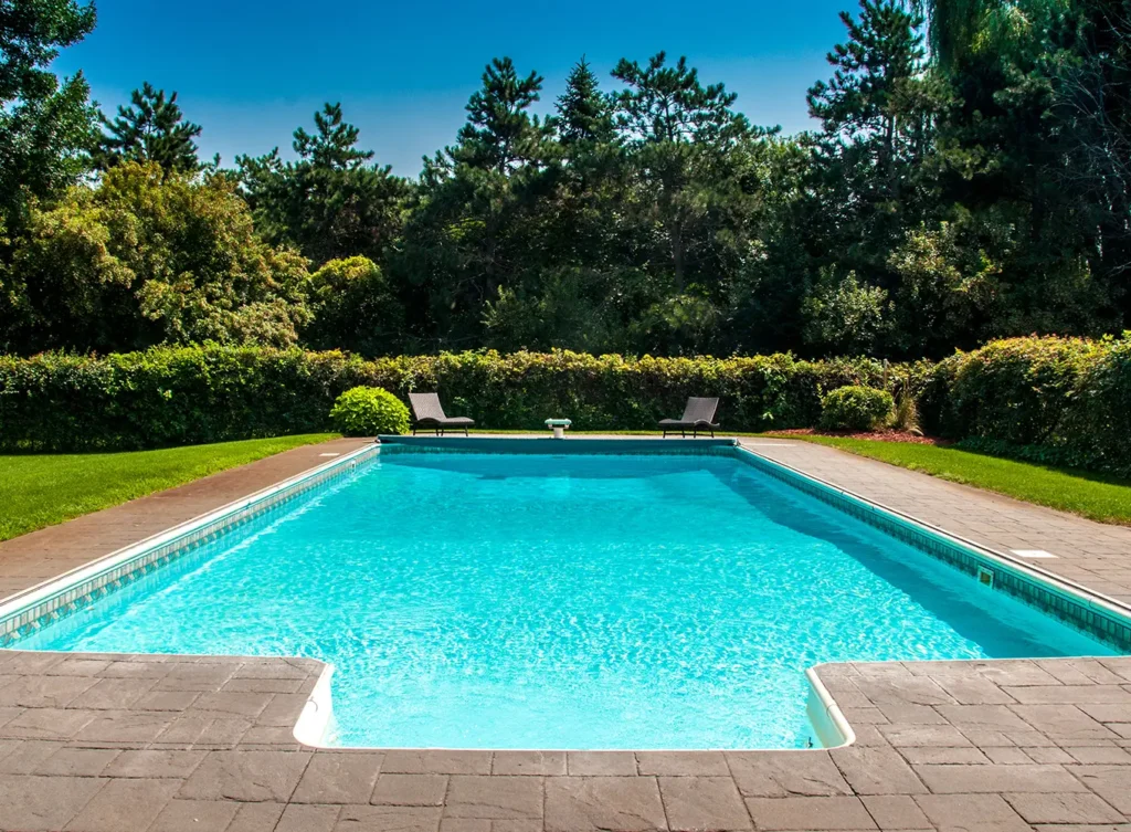 Pool Builders Serving the Metro East