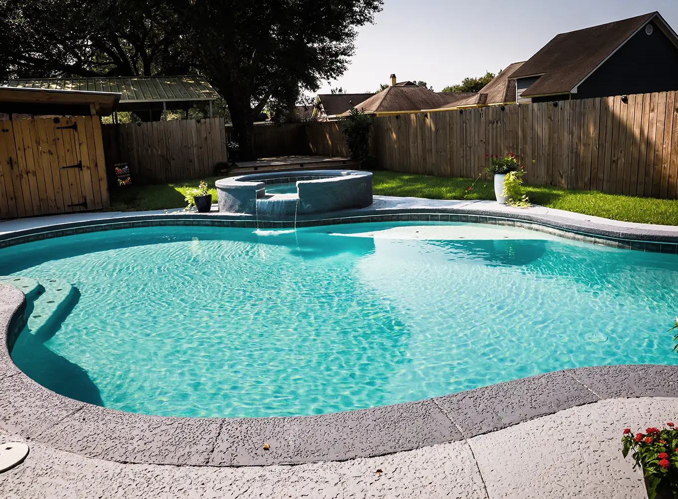 custom pool design services in collinsville il