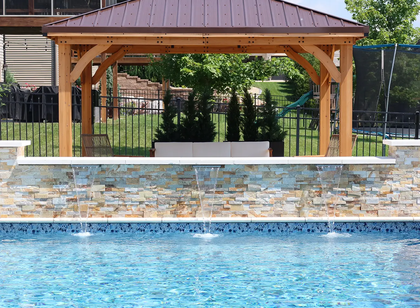 Custom water features for swimming pools in Collinsville IL